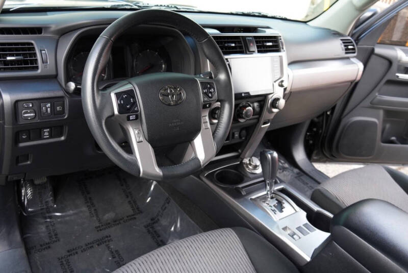 2020 Toyota 4Runner SR5