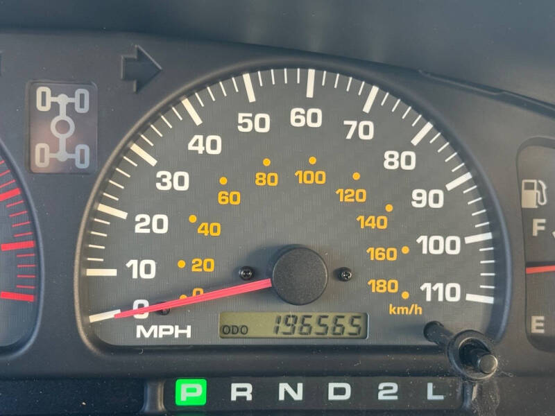 2002 Toyota 4Runner SR5