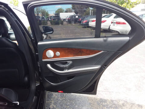 2019 Mercedes-Benz E-Class E 300