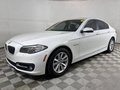 2016 BMW 5 Series 528i