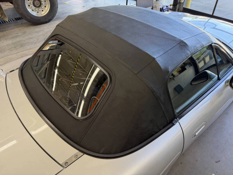 2002 Mazda MX-5 Miata