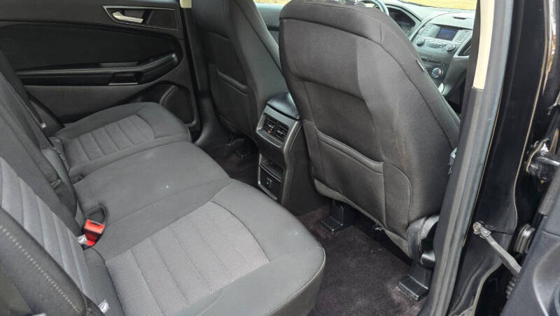 2017 Ford Edge SE