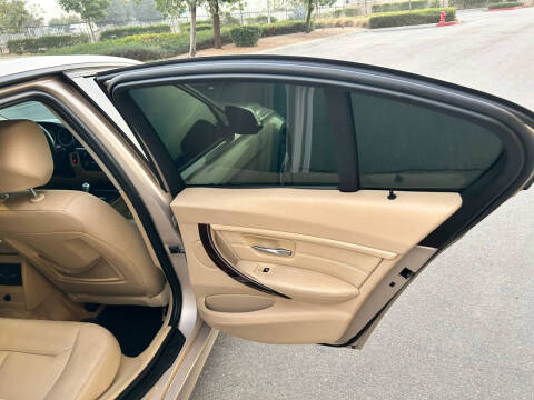 2014 BMW 3 Series 328i