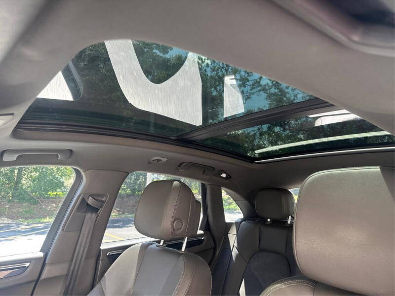 2016 Porsche Macan S