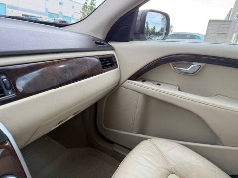 2013 Volvo XC70 3.2 Premier Plus