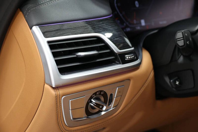 2021 BMW 7 Series 750i xDrive