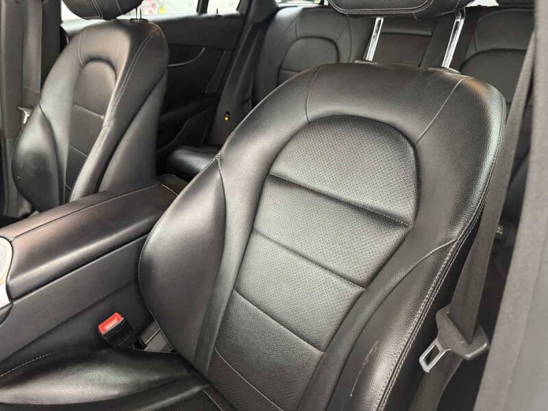 2017 Mercedes-Benz GLC GLC 300