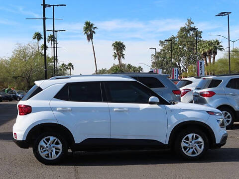 2020 Hyundai Venue SEL