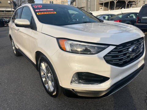 2019 Ford Edge Titanium
