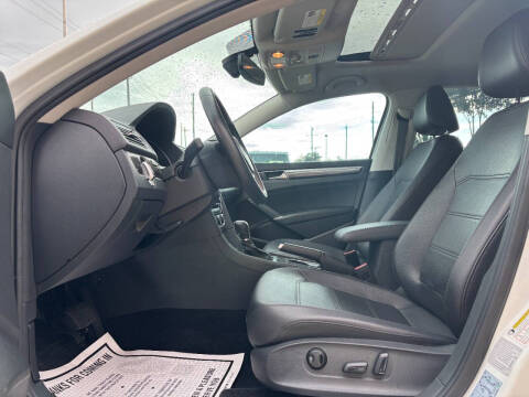 2016 Volkswagen Passat 1.8T SE