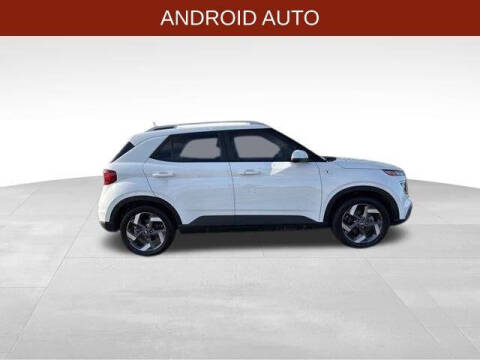 2024 Hyundai Venue SEL