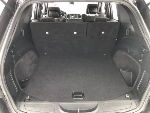 2019 Jeep Grand Cherokee Laredo E