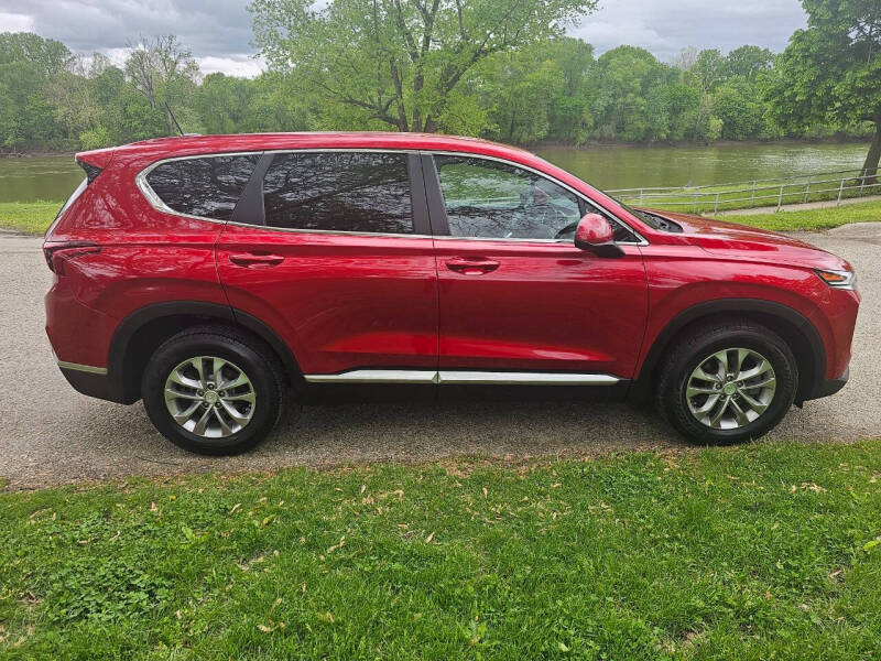Used 2020 Hyundai Santa Fe SE with VIN 5NMS23AD1LH213193 for sale in Terre Haute, IN