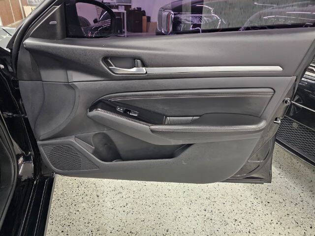 2021 Nissan Altima 2.5 SV