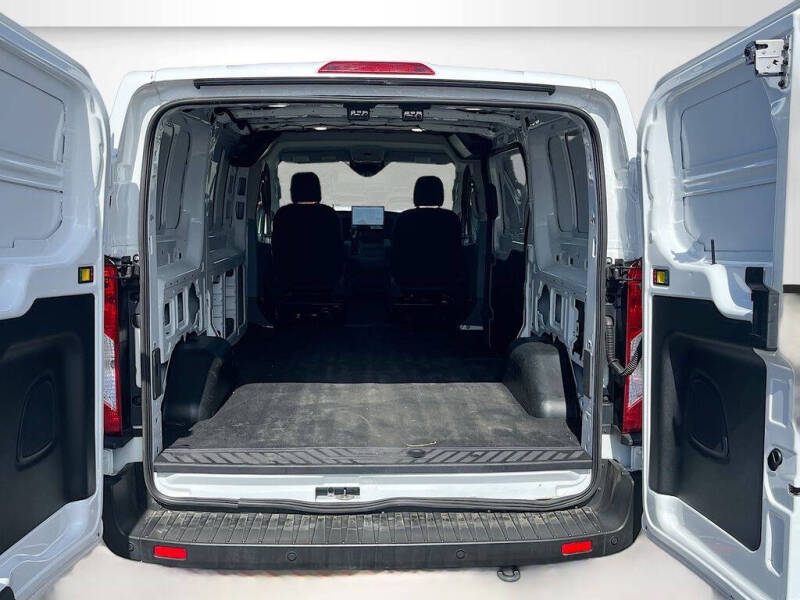 2025 Ford Transit