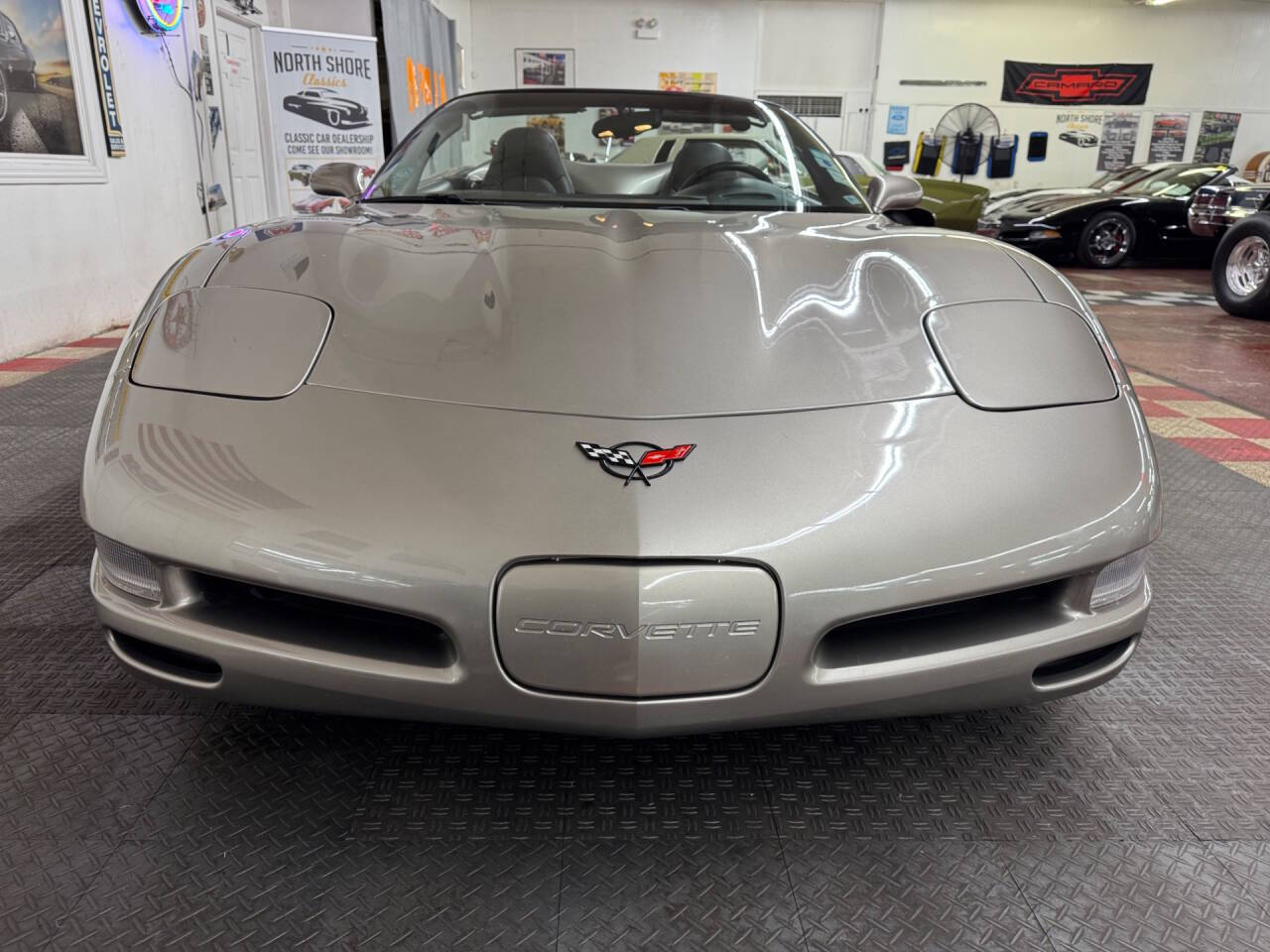 2000 Chevrolet Corvette 12