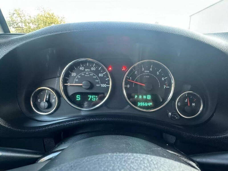 2016 Jeep Wrangler Sahara