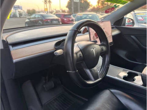 2020 Tesla Model Y Long Range