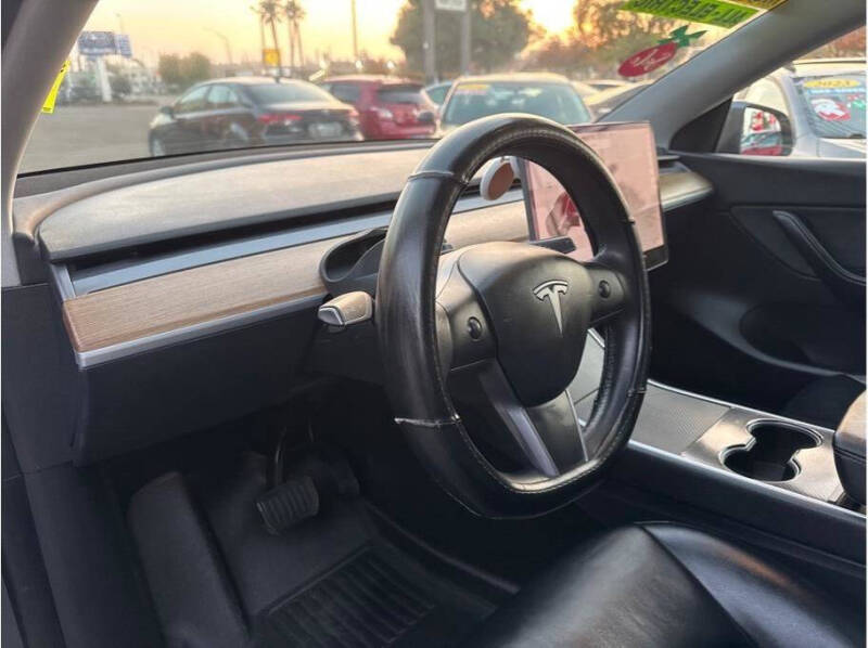 2020 Tesla Model Y Long Range