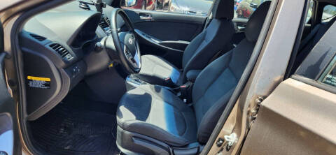 2013 Hyundai Accent SE