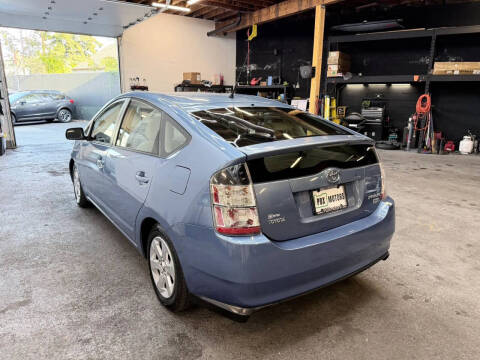 2005 Toyota Prius