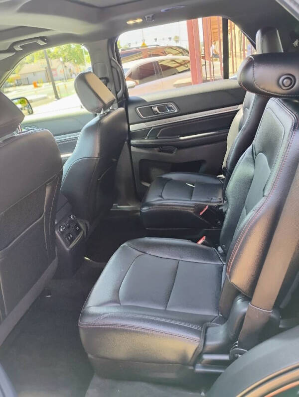 2018 Ford Explorer Sport