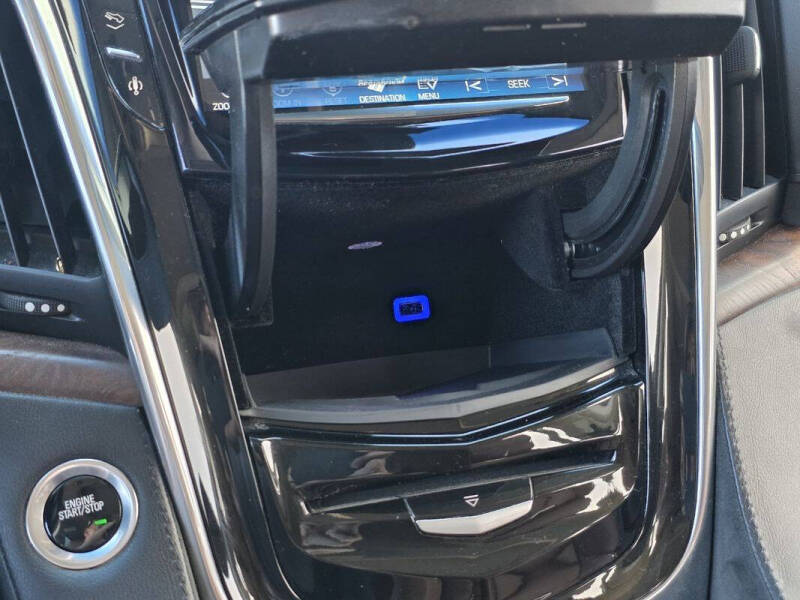 2015 Cadillac Escalade ESV Luxury