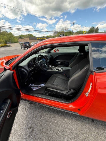 2021 Dodge Challenger SXT