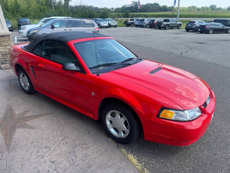 2000 Ford Mustang