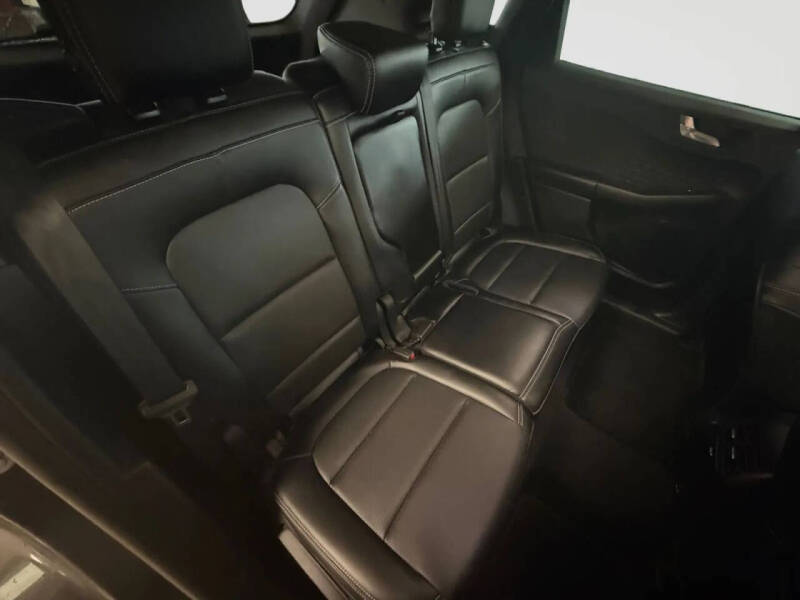 2020 Ford Escape SEL