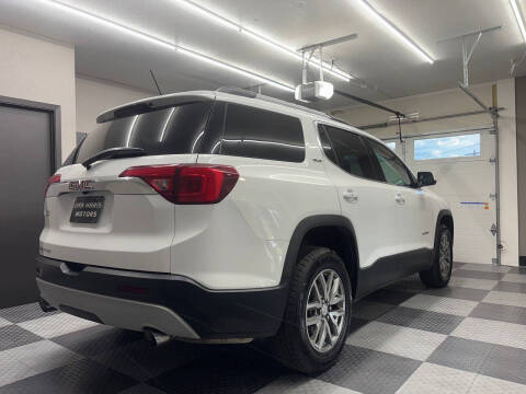 2019 GMC Acadia SLE-2
