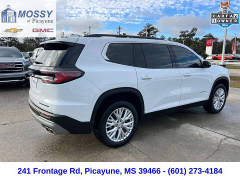 2024 GMC Acadia Elevation