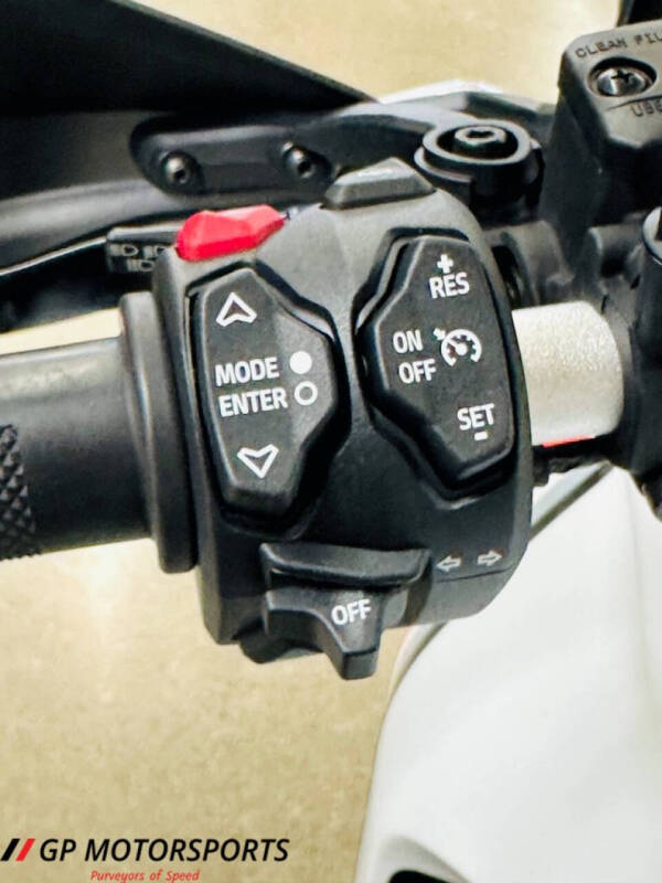 2024 Ducati Desert X