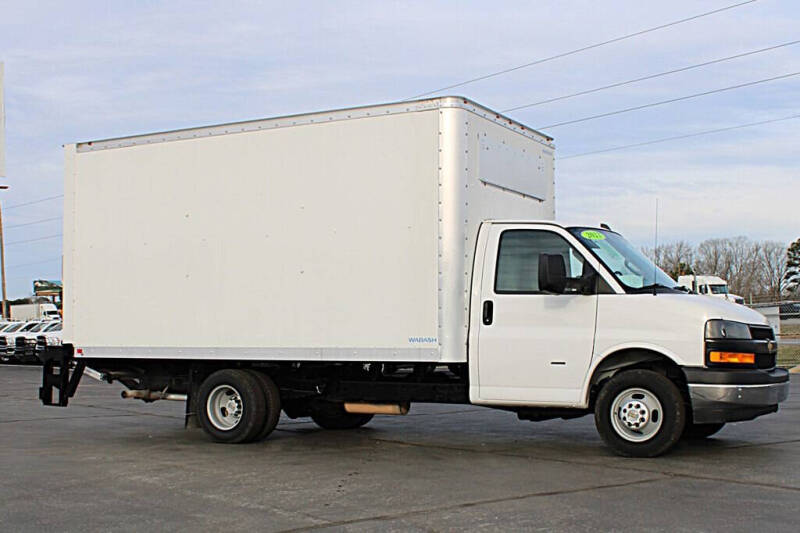2023 Chevrolet Express 3500