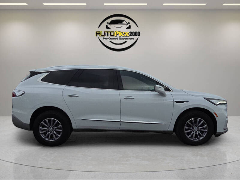 2024 Buick Enclave Premium
