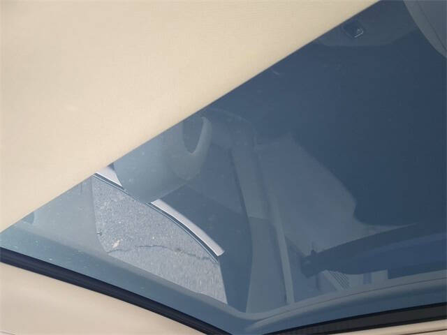 2024 Genesis GV60 Standard