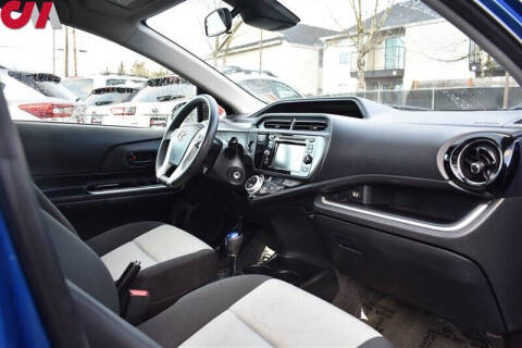 2017 Toyota Prius c One