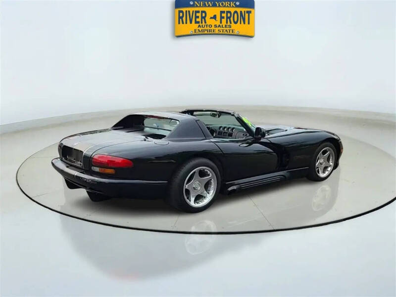 1995 Dodge Viper RT/10