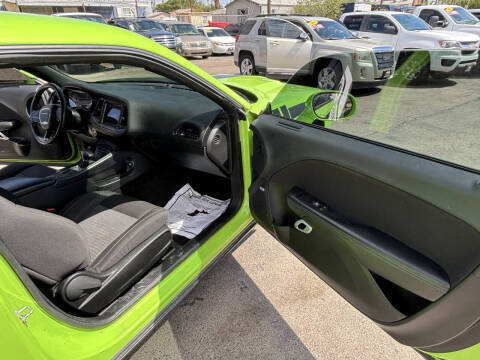 2023 Dodge Challenger SXT