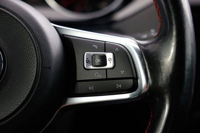 2017 Volkswagen Jetta 2.0T GLI