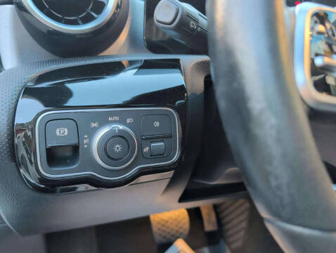 2020 Mercedes-Benz A-Class A 220