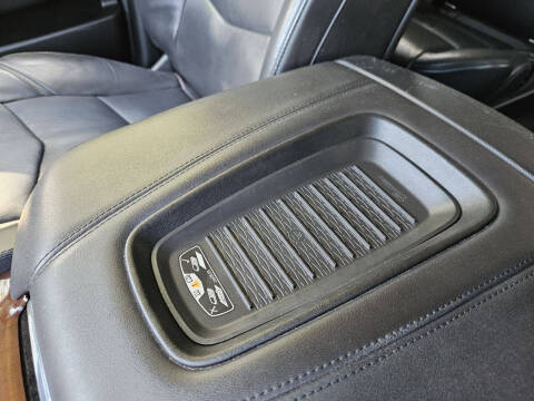 2019 Cadillac Escalade ESV Standard
