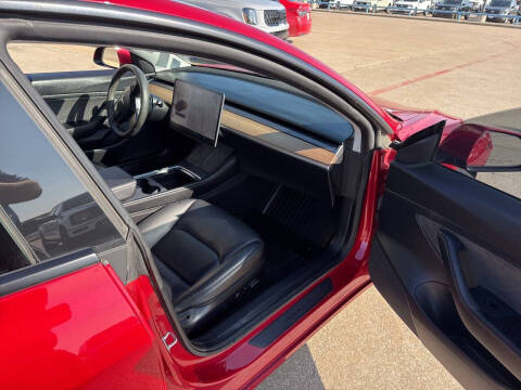 2021 Tesla Model 3 Standard Range Plus