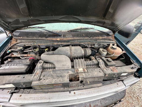2001 Ford E-Series