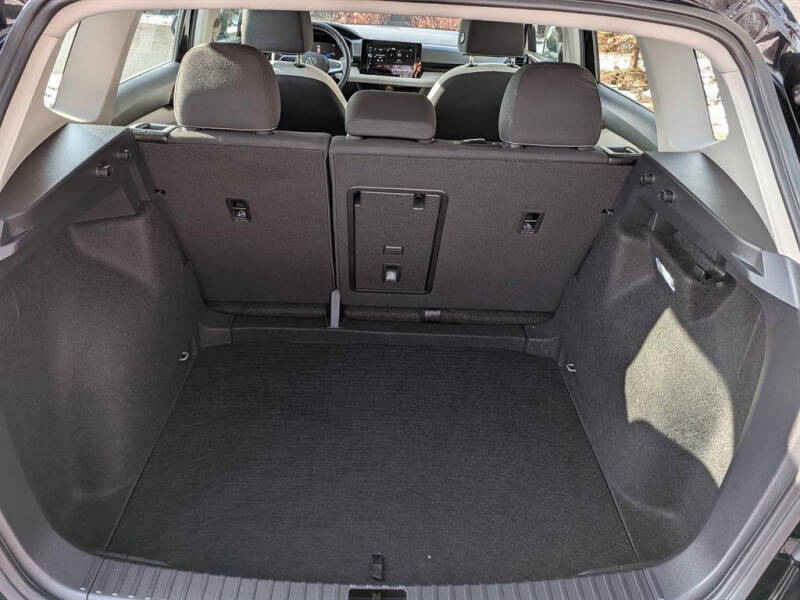 2025 Volkswagen Taos S