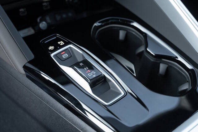 2025 Audi Q5 quattro Premium Plus TFSI