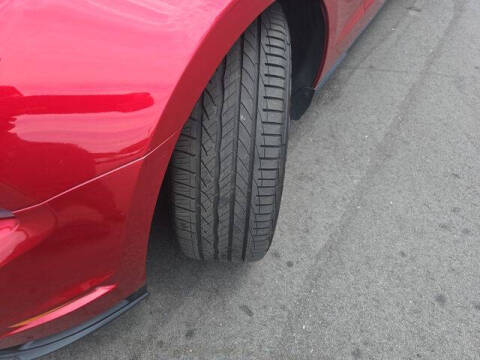 2011 Ford Mustang GT Premium