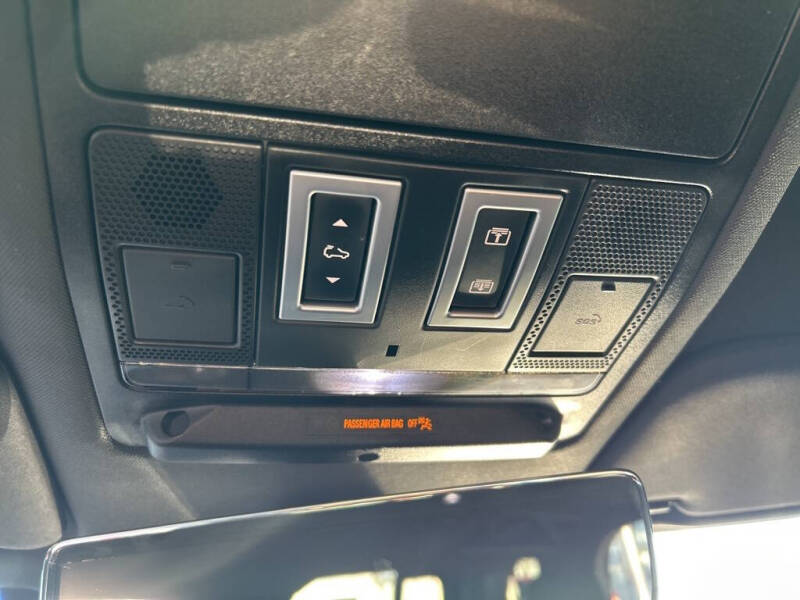 2022 Land Rover Defender