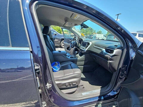 2017 GMC Acadia SLT-1