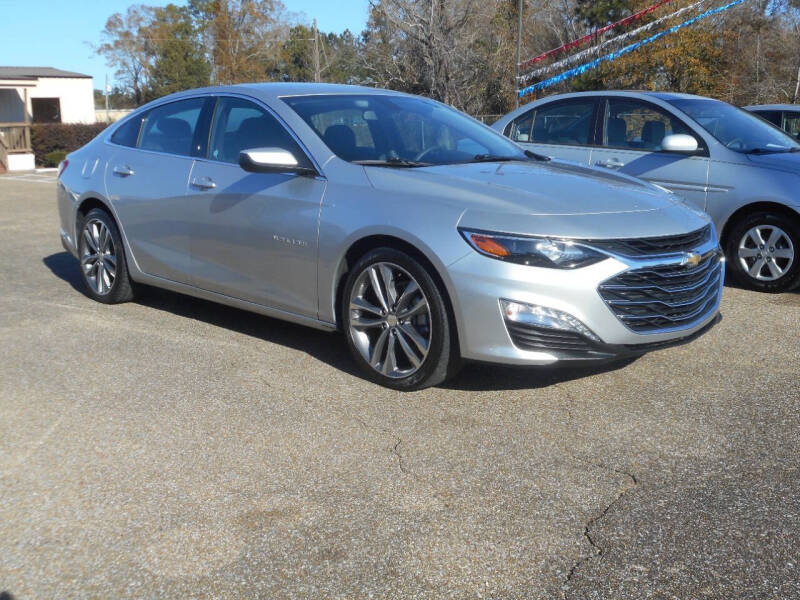 2022 Chevrolet Malibu for sale at STRAHAN AUTO SALES INC in Hattiesburg MS